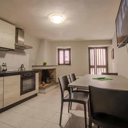 Il Tuo Palazzetto Storico - Tra Le Viuzze Della Rocca Antica Appartamento Castelsardo