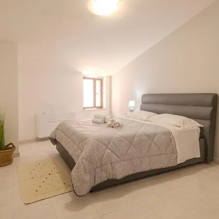 Apartment The Romantic Place In